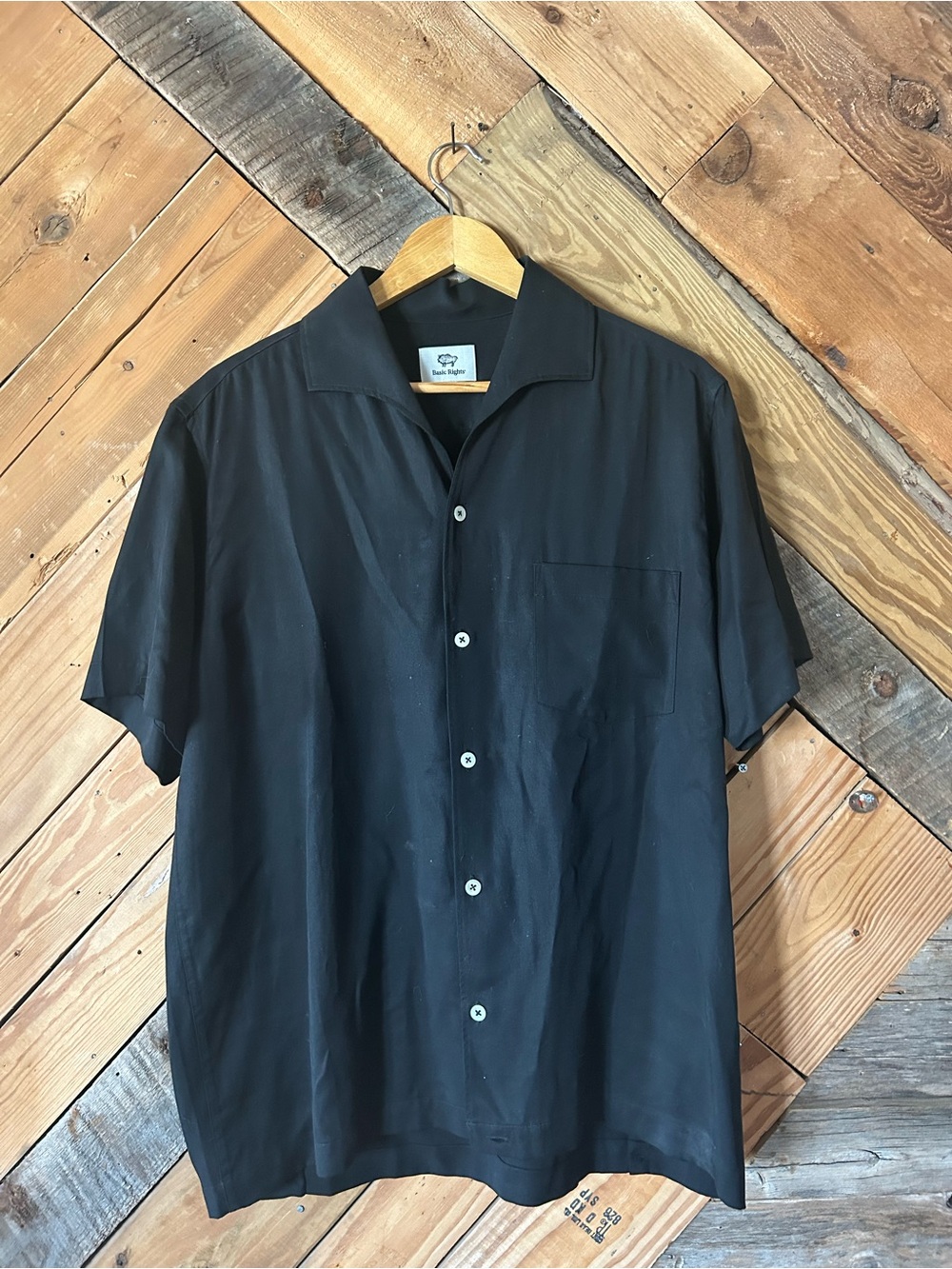 Basic Rights Camp Collar button down